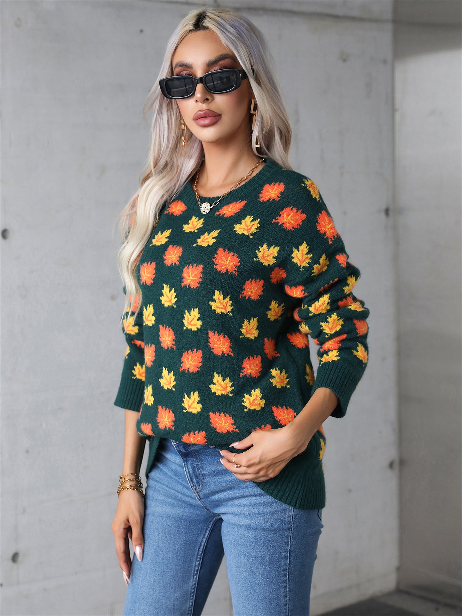 Long Sleeved Loose Pullover Knitted Sweater