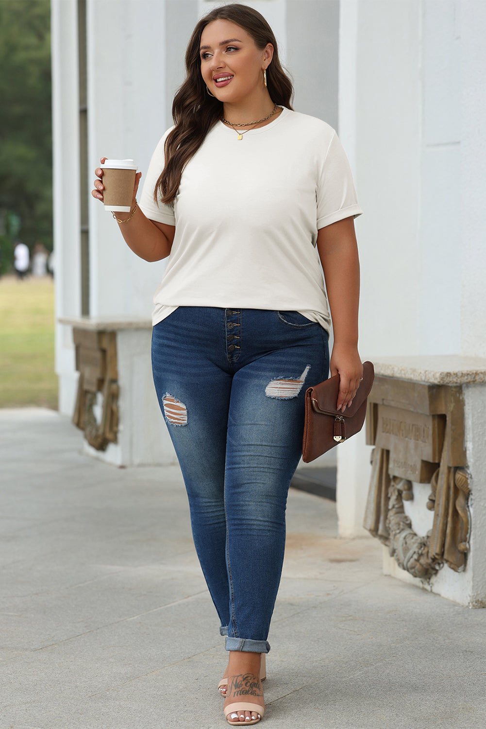 White Casual Plain Crew Neck Tee